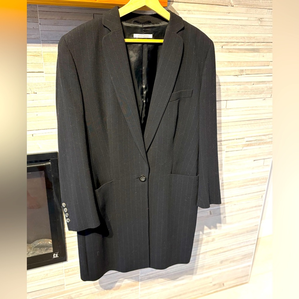 Rene Lezard women’s blazer one button wool pinstripe black size 40 - 8/10